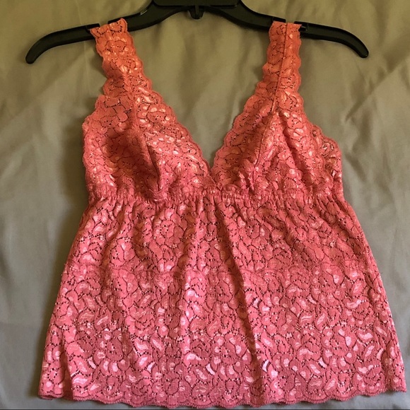 reference Tops - Pink Y2k Lace Material Tank Top Size Medium